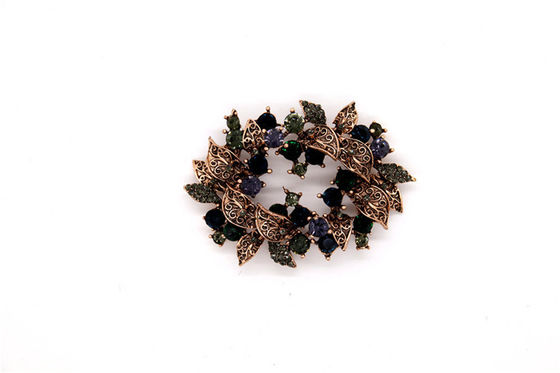 China Round Shape Rhinestone Shoe Clips Elegant Beautiful Appearance SGS Certificate supplier