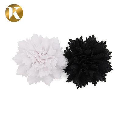 China Ladies Custom Fashion Shoe Decoration 80*80mm Special Cloth Material supplier
