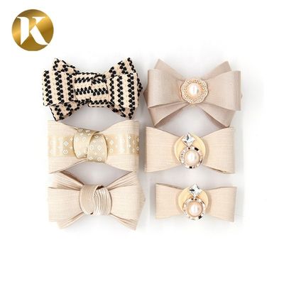 China Butterfly Fashion Shoe Buckles Special Cloth Material Beautiful For Women supplier