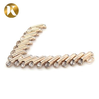 China V Shape Classic Antique Shoe Clips 75mm*95mm With Customization Service supplier