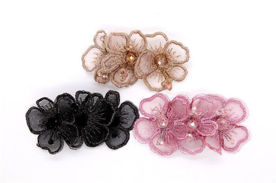 China Fashion Style Wedding Shoe Decorations 80*80mm With Hanging Plating supplier