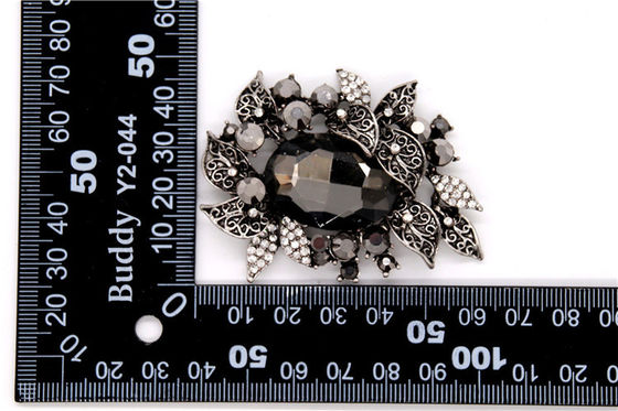 Pretty Vintage Shoe Clips Colorful High - Grade Rhinestone SGS Approval supplier