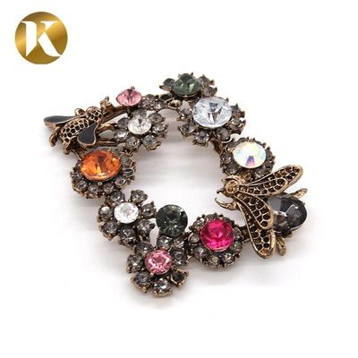 Bee Shape Popular Crystal Shoe Buckles 65mm*50mm Size Fashion Style supplier