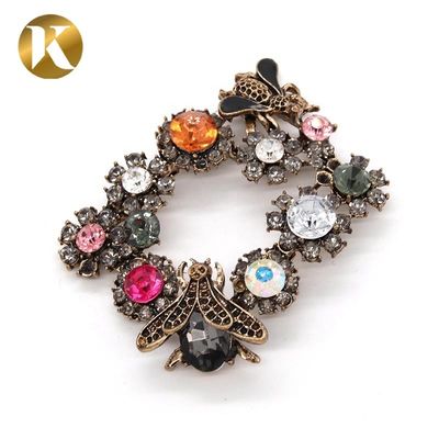 Bee Shape Popular Crystal Shoe Buckles 65mm*50mm Size Fashion Style supplier