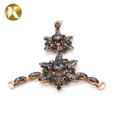 T Shape Ladies Decorative Shoe Buckles With Fashion Rhinestone Jewelry supplier
