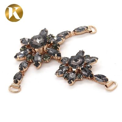 T Shape Ladies Decorative Shoe Buckles With Fashion Rhinestone Jewelry supplier