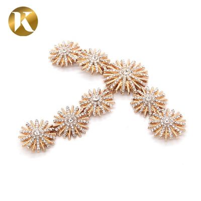 T Shape Rhinestone Women Metal Shoe Buckles With Fashion Appearance supplier