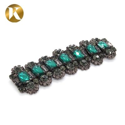 Custom Metal Women Shoe Tassel Chain 115mm*37mm With Fashion Style supplier