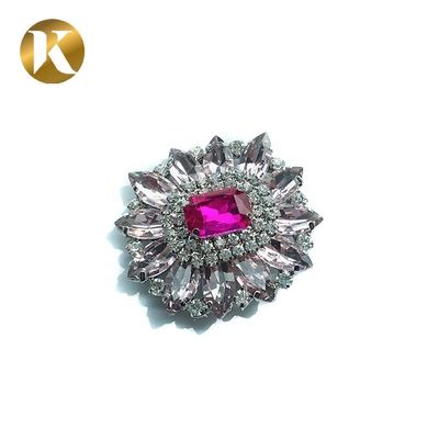 Custom Classic Europe Crystal Shoe Buckles 4.4cm*4.2cm Fashion Style supplier