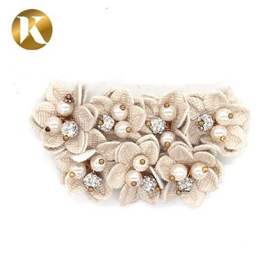 Handmade Ladies Crystal Shoe Buckles Customized Color Special Cloth Material supplier