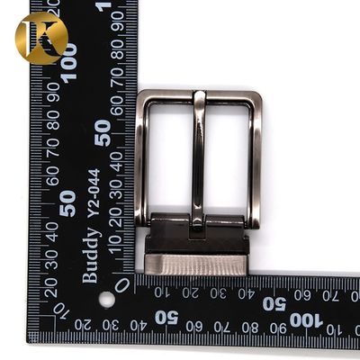Custom 35mm Simple Plate Belt Buckles With Smooth Surface Treatment supplier