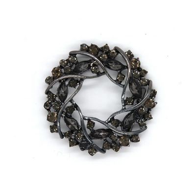 Woman Vintage Rhinestone Shoe Clips 50*45mm With Elegant Appearance supplier